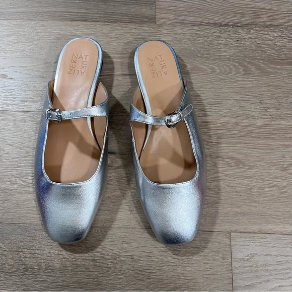 Naturalizer Apple Mary Jane Mules Metallic Silver Buckle 10 - Picture 1 of 8